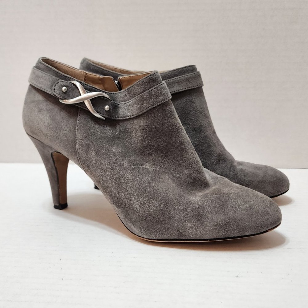 Vince Camuto Venida Ankle Boot - Gray Suede - Size 8.5